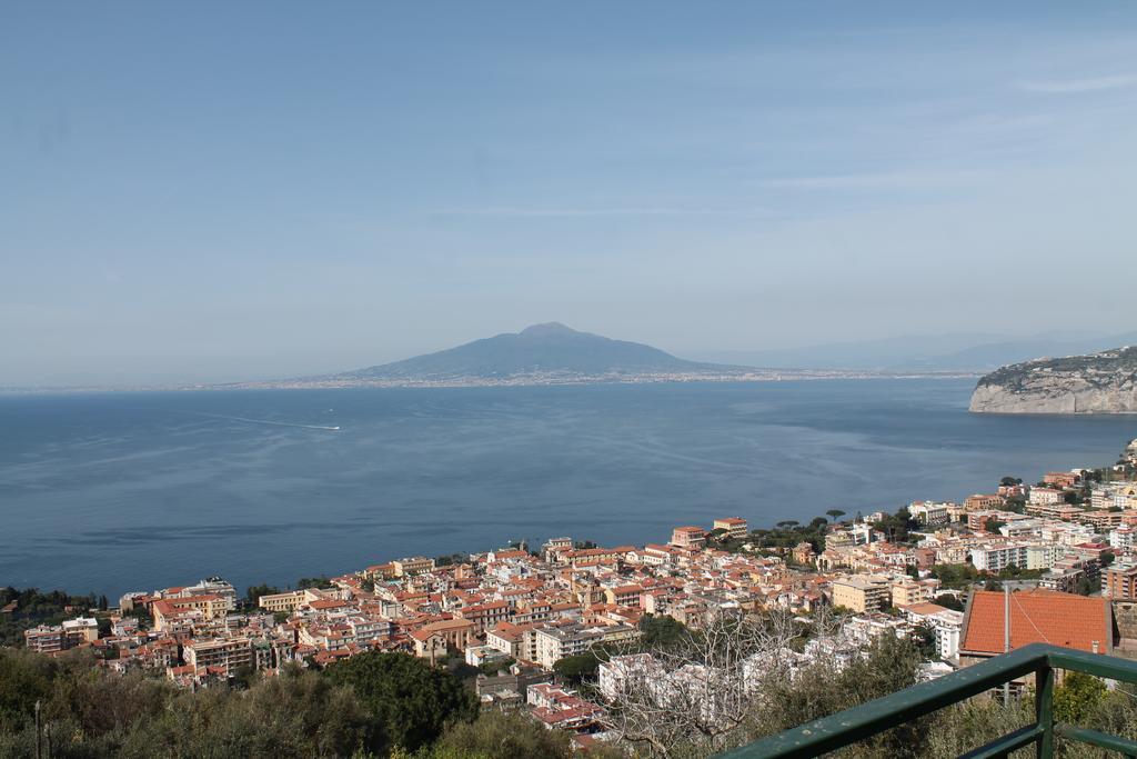 Casa Vacanze Chery Sorrento Exterior foto